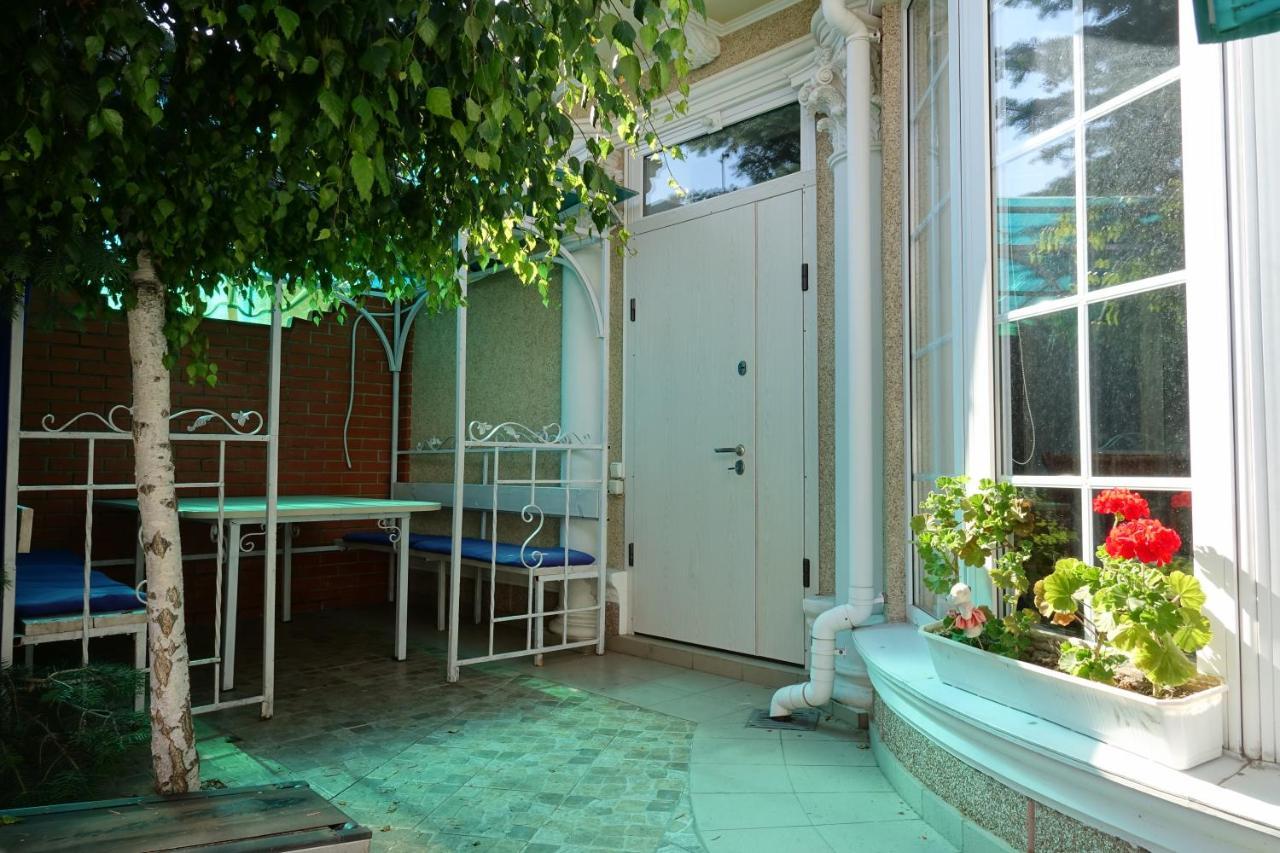 אודסה White House Apartments מראה חיצוני תמונה