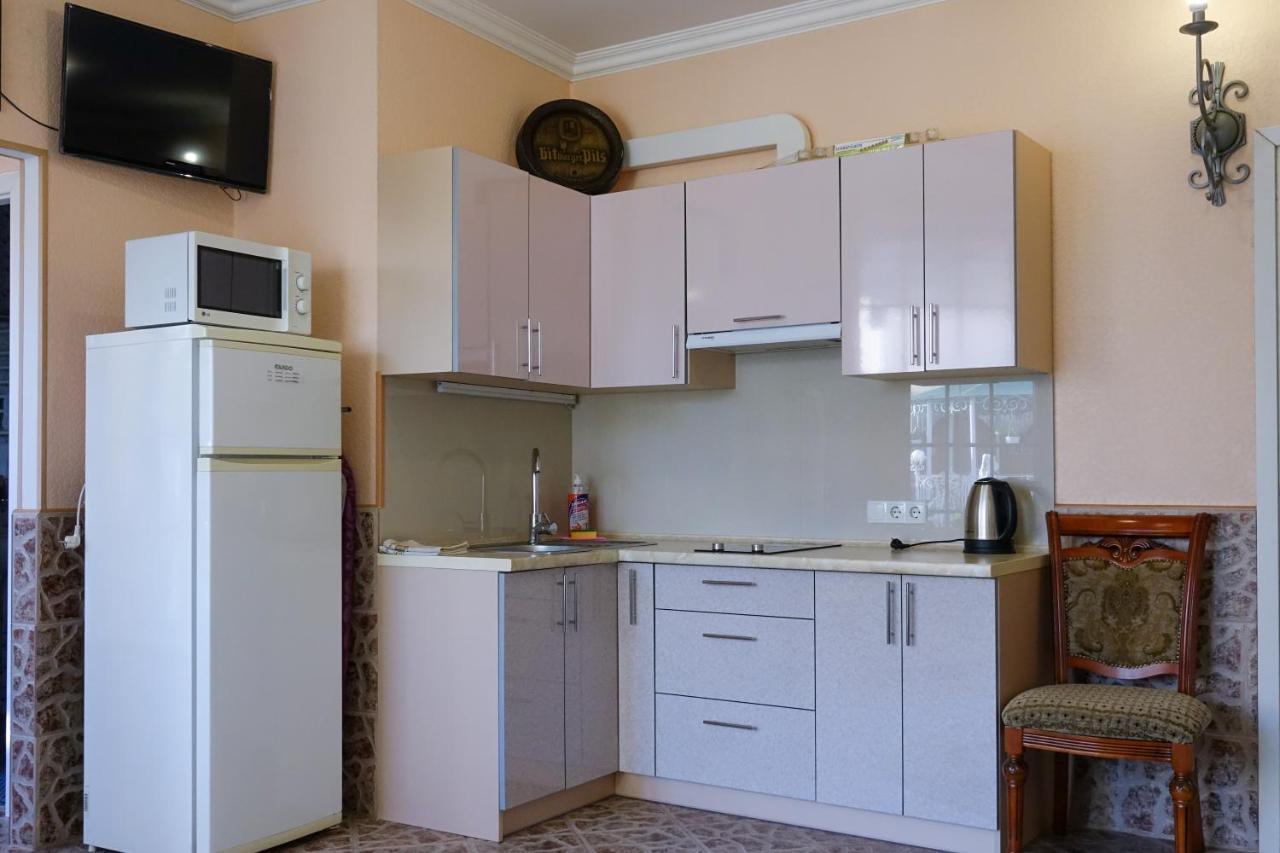 אודסה White House Apartments מראה חיצוני תמונה