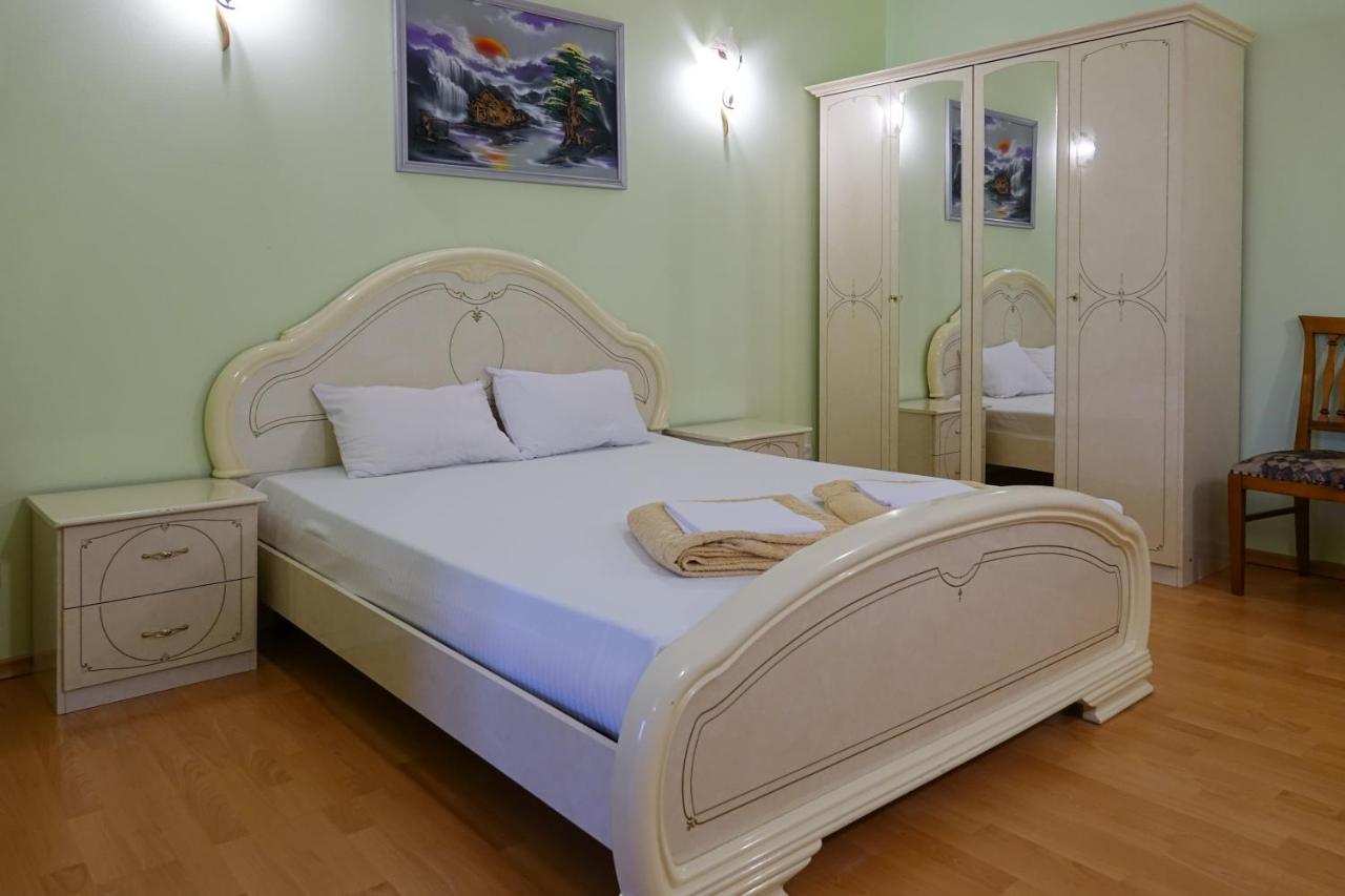 אודסה White House Apartments מראה חיצוני תמונה