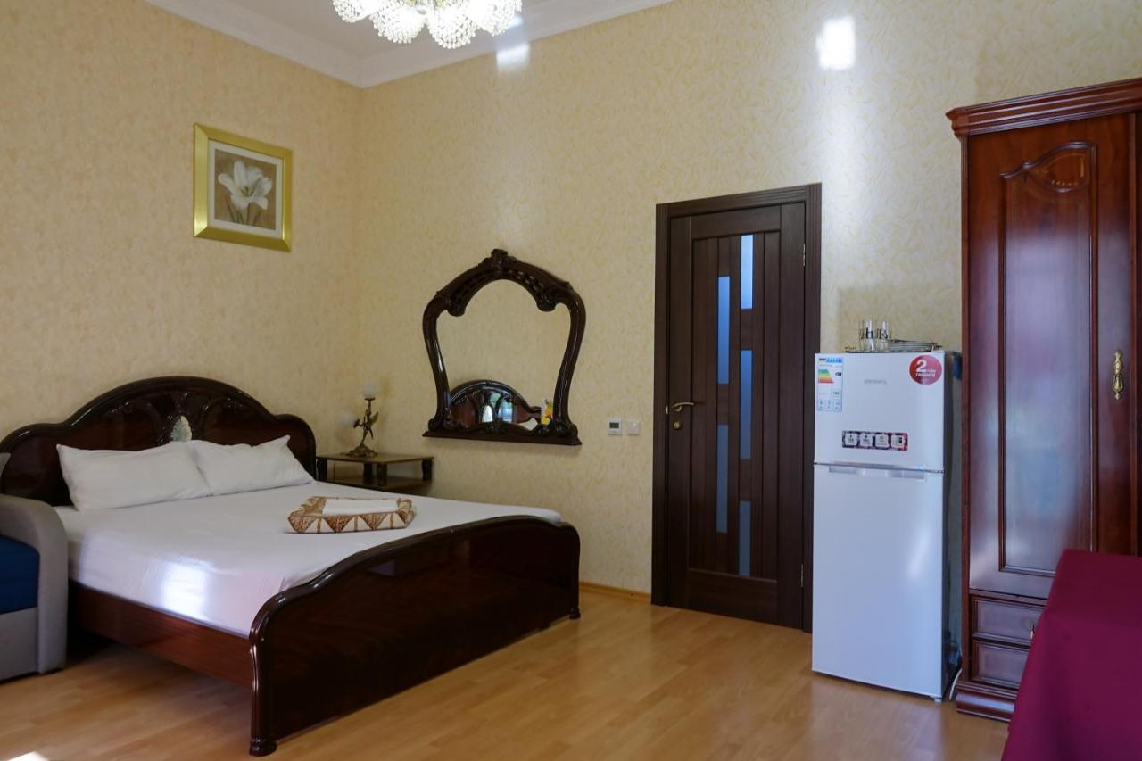 אודסה White House Apartments מראה חיצוני תמונה