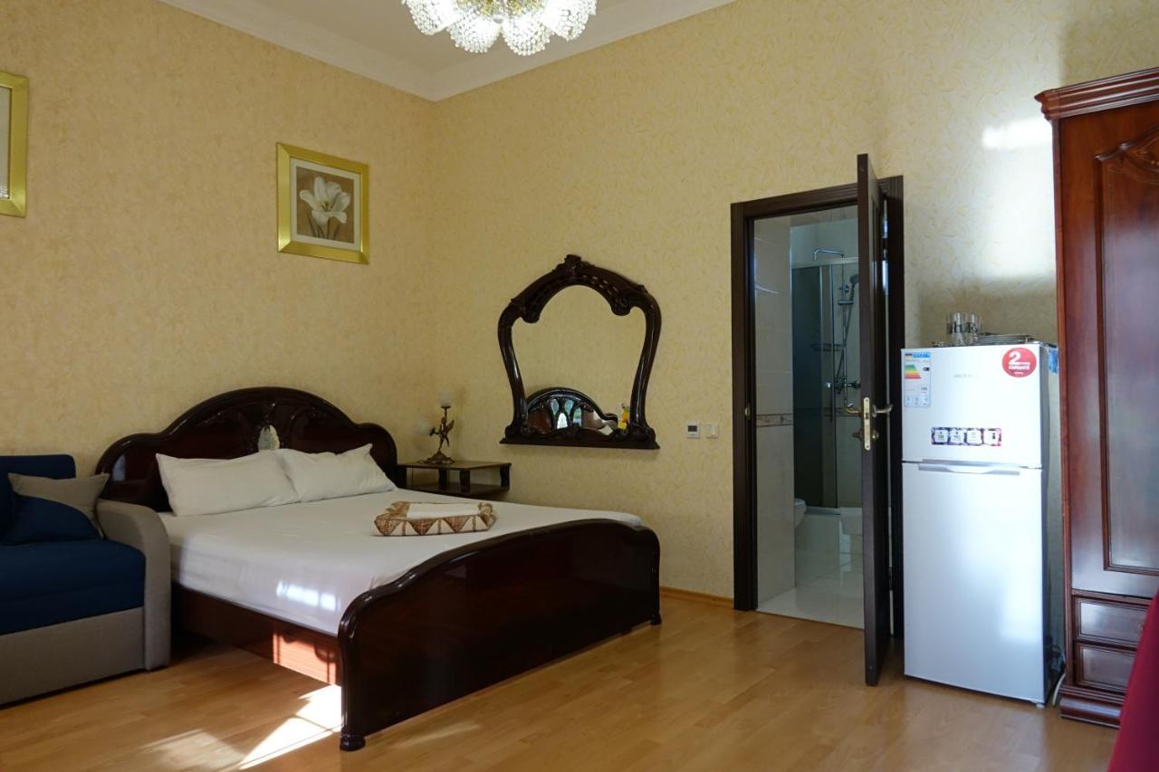 אודסה White House Apartments מראה חיצוני תמונה